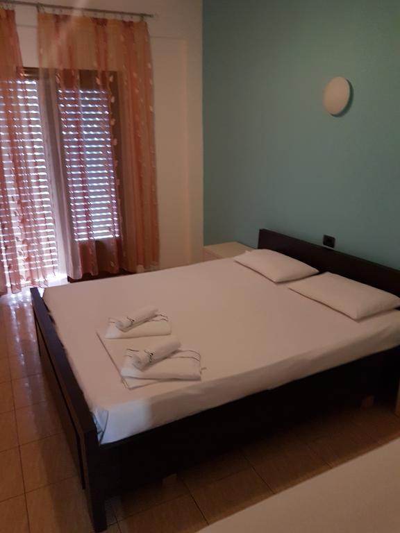 Vila Melpo Apartments Ilias Kültér fotó