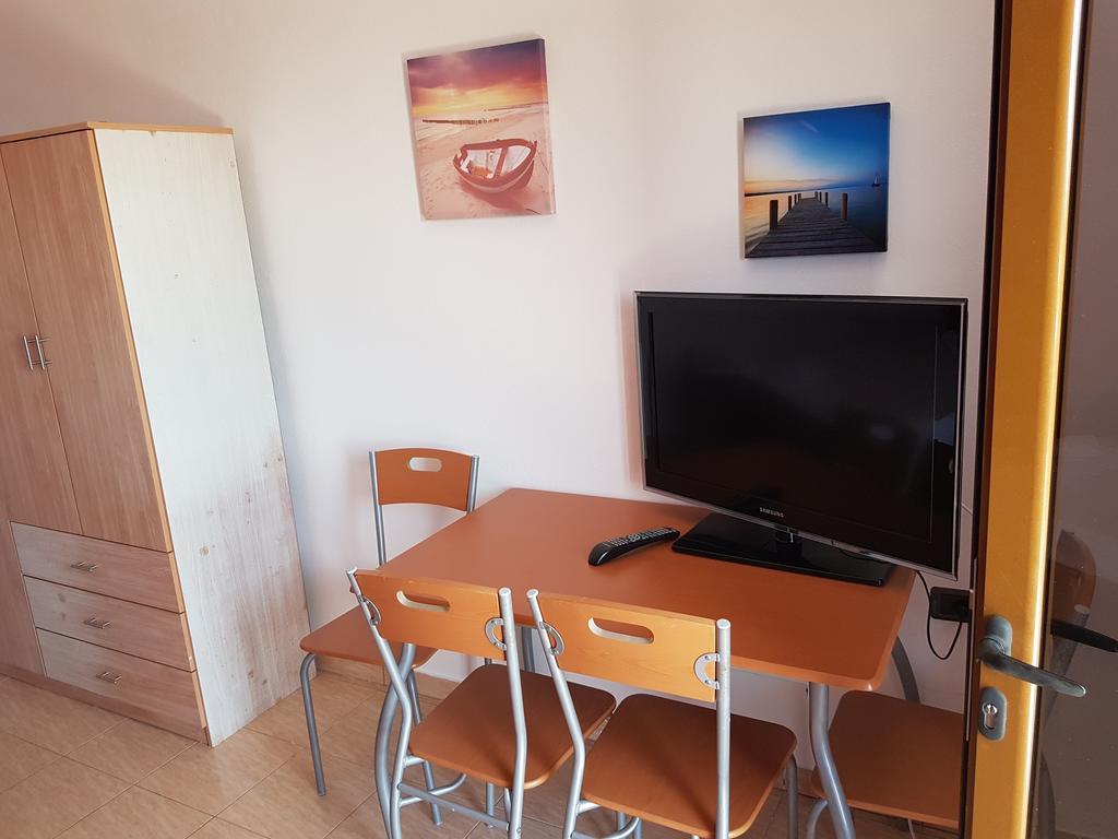 Vila Melpo Apartments Ilias Kültér fotó