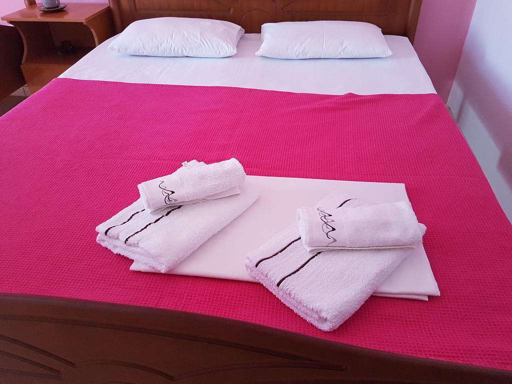 Vila Melpo Apartments Ilias Kültér fotó