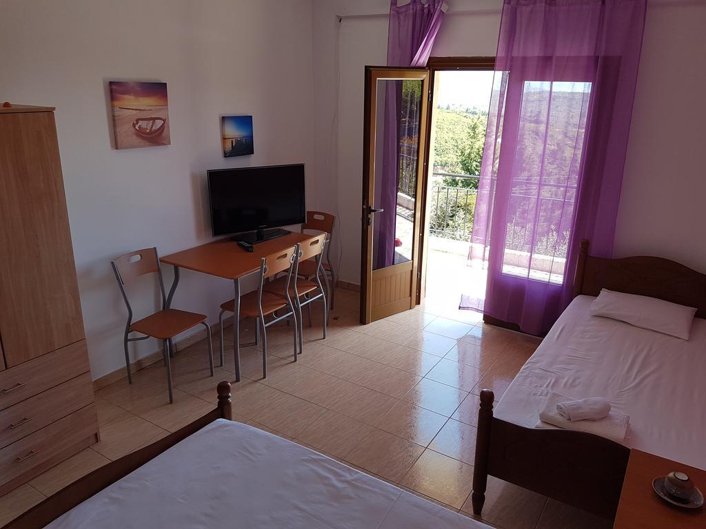 Vila Melpo Apartments Ilias Kültér fotó